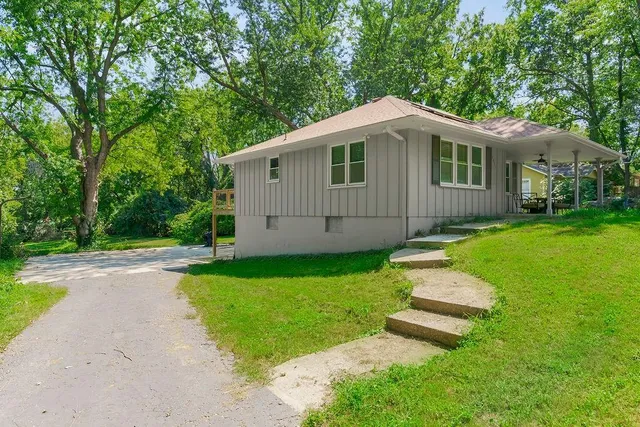 $235,000 | 2931 North 65 Terrace, Kansas City, KS 66104