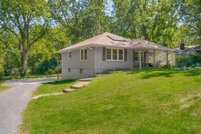 $235,000 | 2931 North 65 Terrace, Kansas City, KS 66104