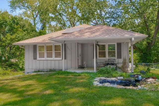 $235,000 | 2931 North 65 Terrace, Kansas City, KS 66104