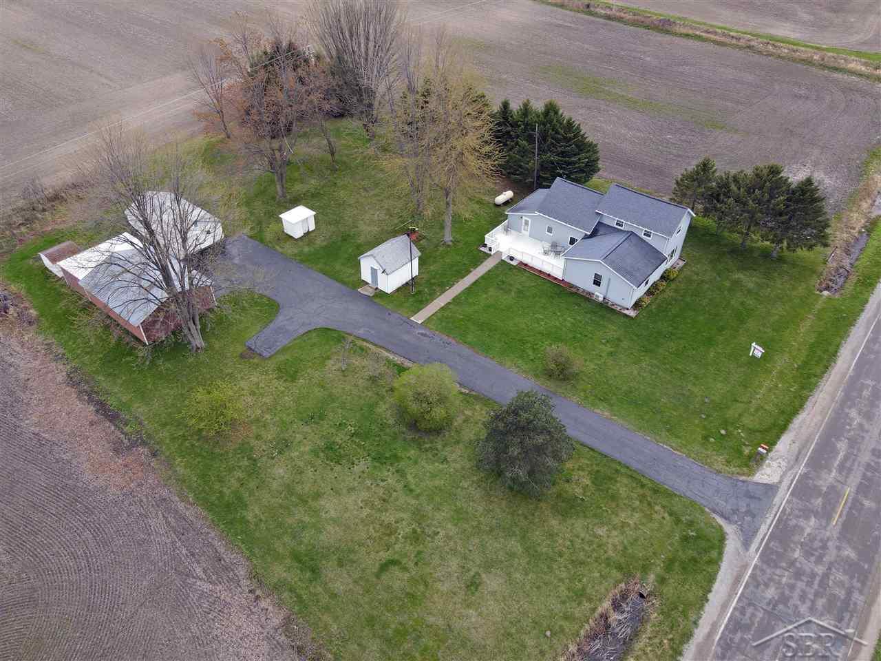8577 West Gary Road Chesaning, MI 48616 - Photo 33 of 36 50038703-32.JPG