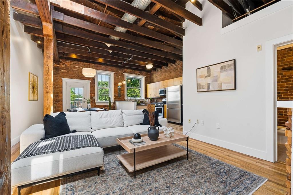 267 Peters Street Southwest, Unit 206 Atlanta, GA 30313 - Photo 4 of 22