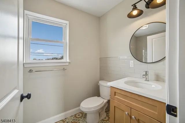 $2,950 | 499 7th Avenue, Newark, NJ 07107