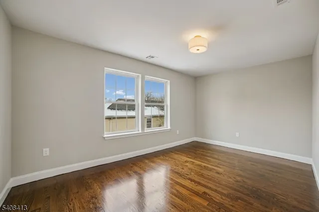 $2,950 | 499 7th Avenue, Newark, NJ 07107