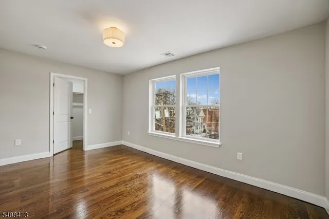 $2,950 | 499 7th Avenue, Newark, NJ 07107