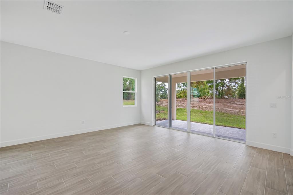 9157 Players Drive Weeki Wachee, FL 34613 - Photo 14 of 45