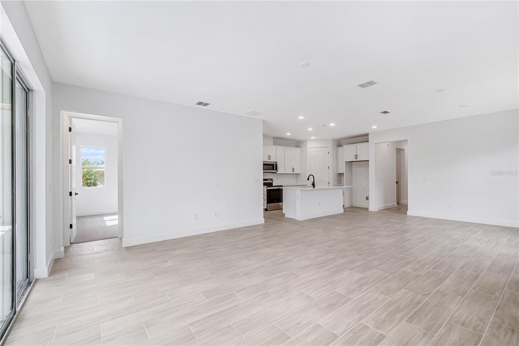 9157 Players Drive Weeki Wachee, FL 34613 - Photo 17 of 45