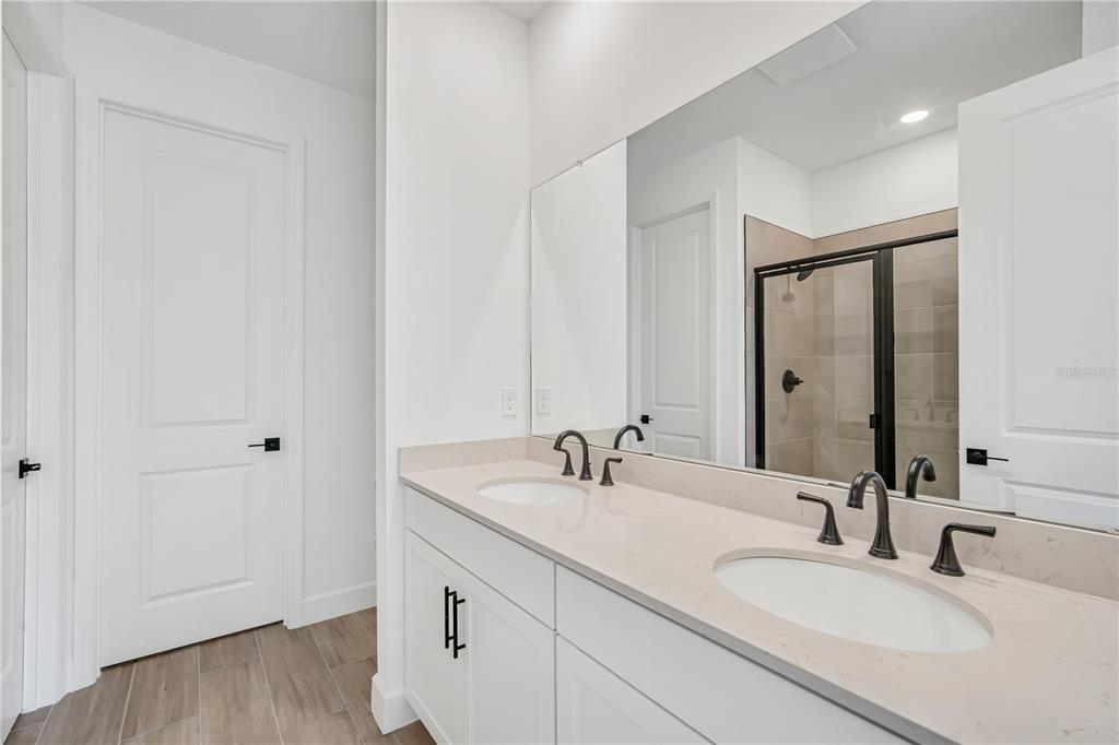 9157 Players Drive Weeki Wachee, FL 34613 - Photo 23 of 46