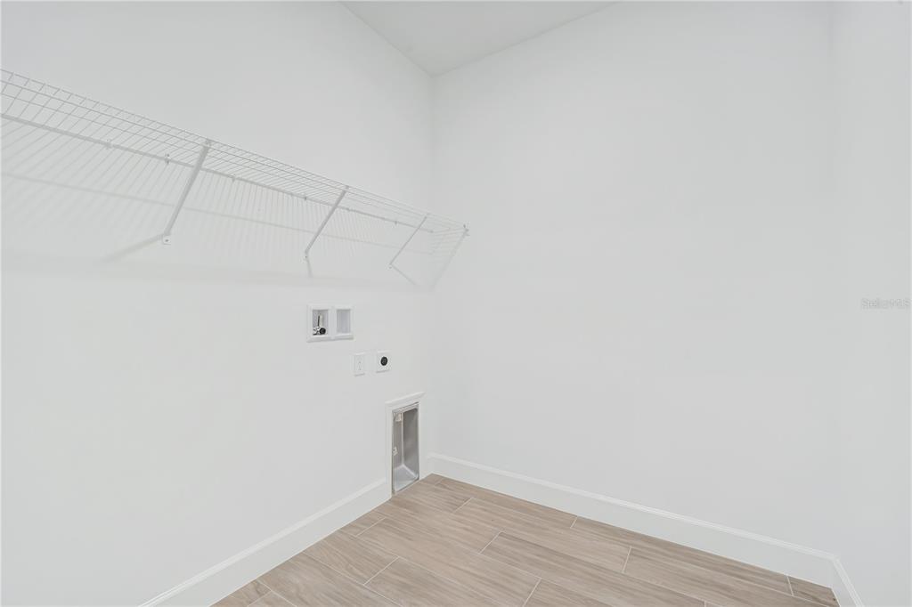 9157 Players Drive Weeki Wachee, FL 34613 - Photo 24 of 45