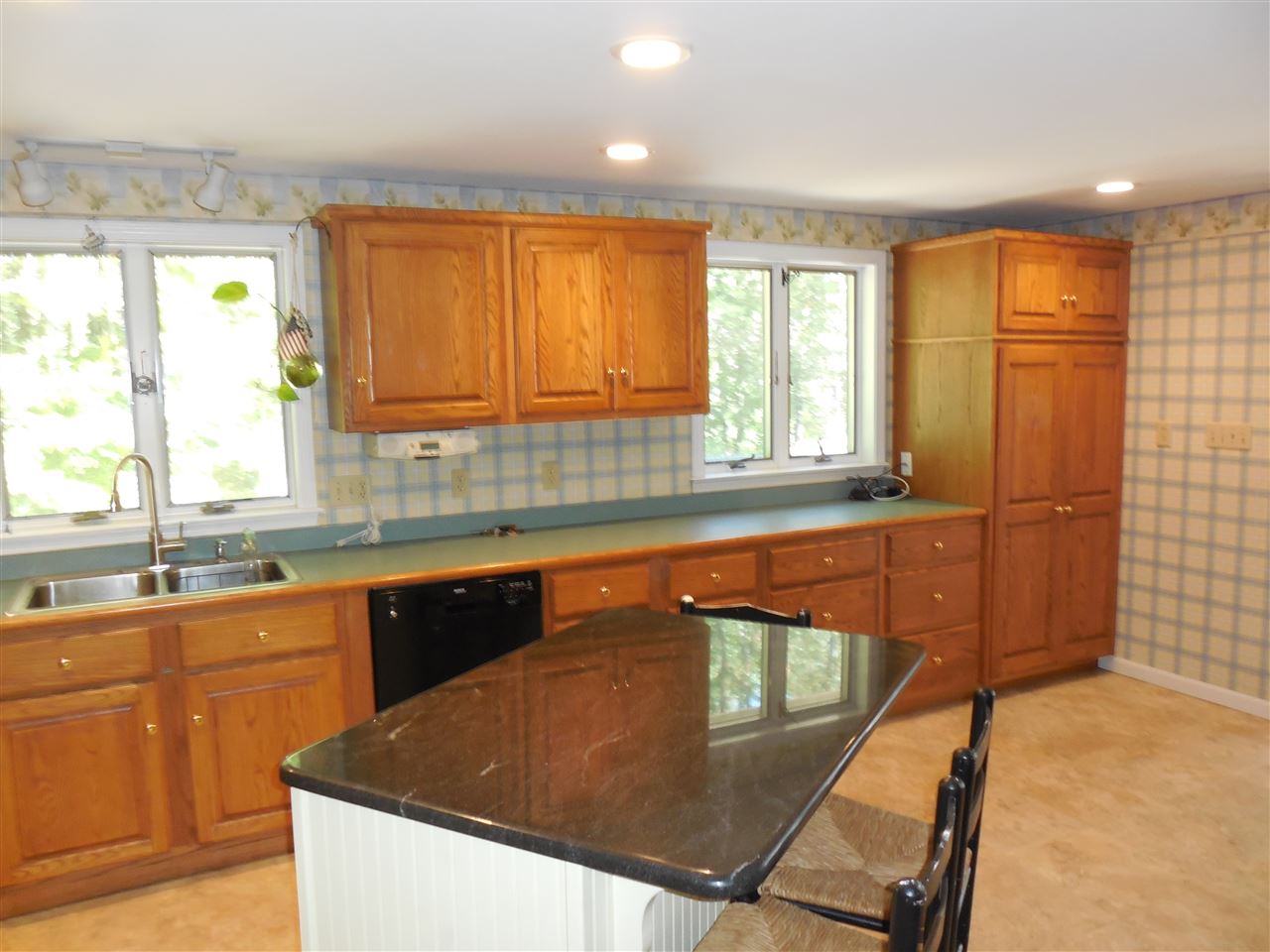 8 Island Pond Road Hampstead, NH 03841 - Photo 16 of 30 Gallery Image 16