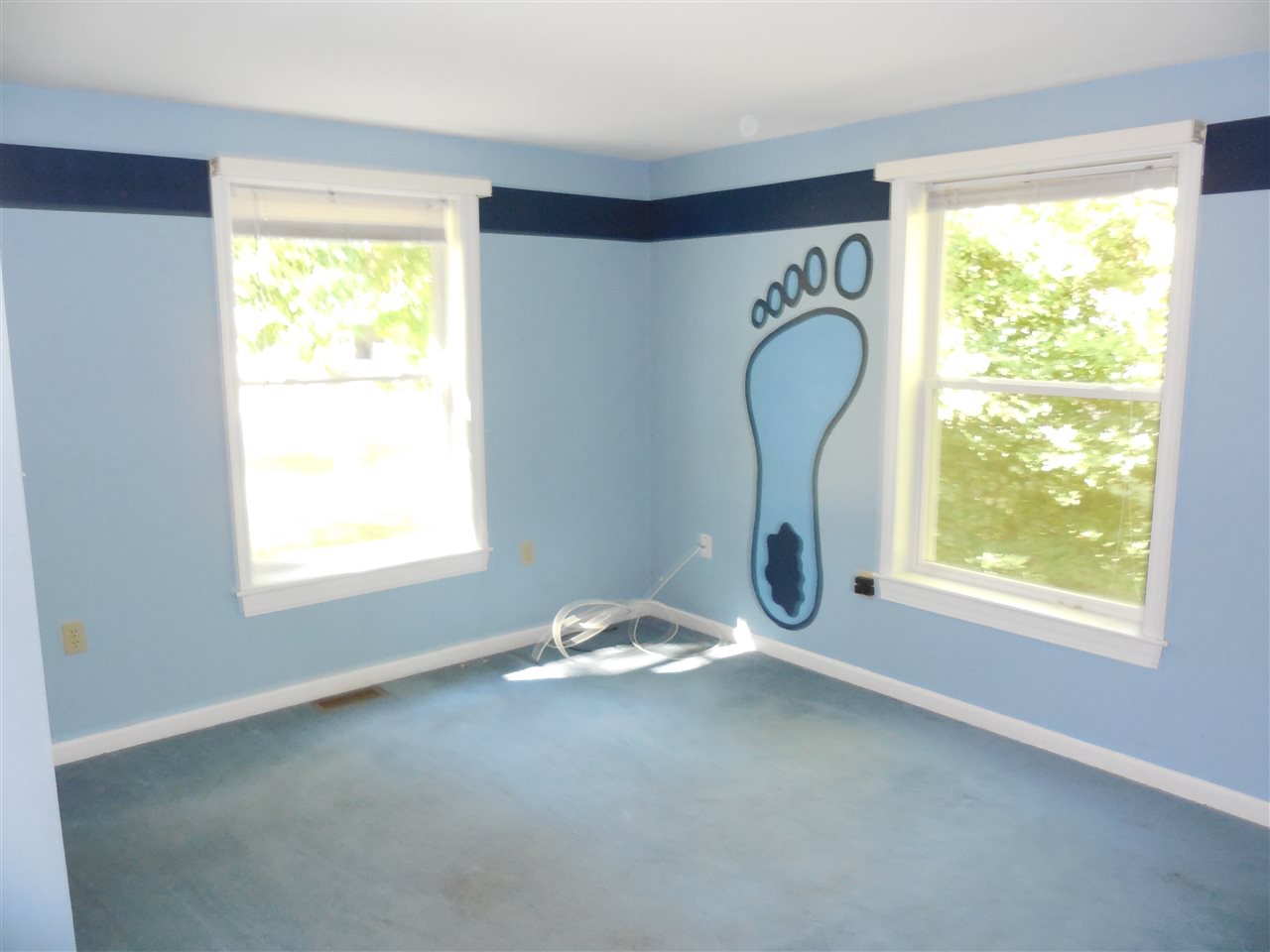 8 Island Pond Road Hampstead, NH 03841 - Photo 22 of 30 Gallery Image 22