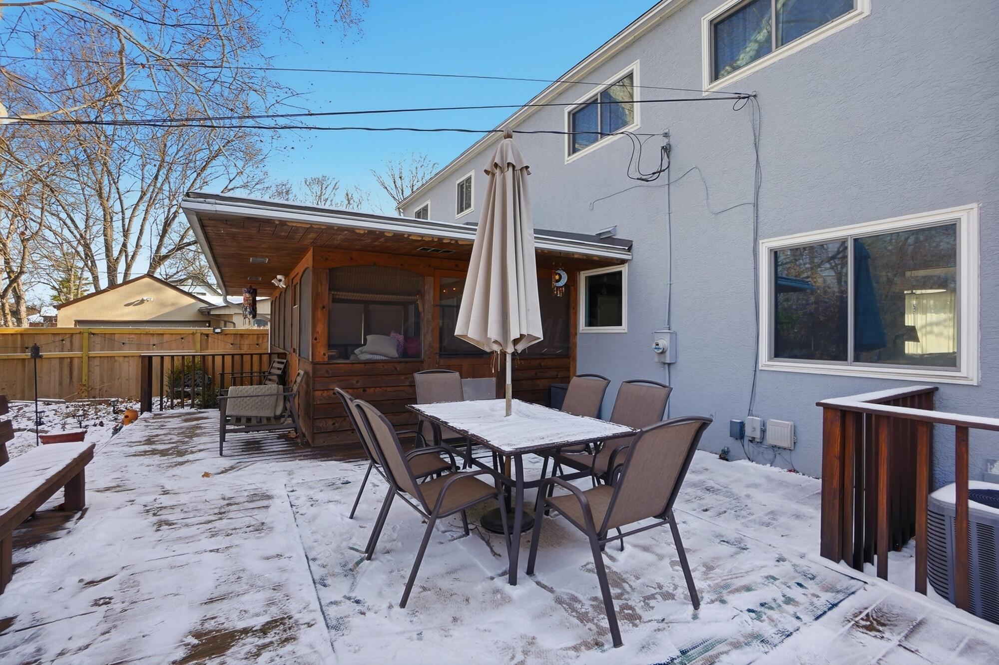 1237 Haddon Road Columbus, OH 43209 - Photo 51 of 64 052