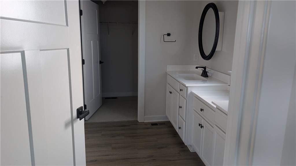 170 High Pointe Drive Washington, PA 15301 - Photo 16 of 29 a bathroom with a sink and a mirror