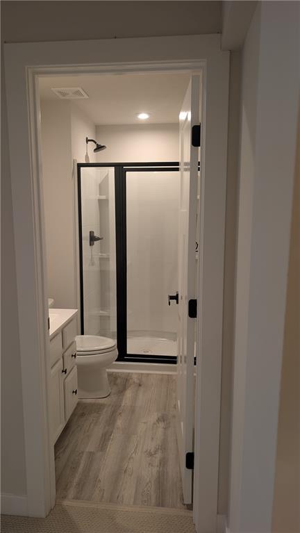 170 High Pointe Drive Washington, PA 15301 - Photo 26 of 29 a bathroom with a glass shower door and a sink