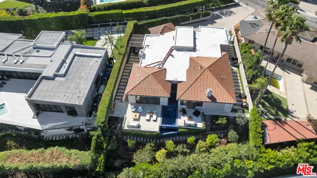 $22,000 | 3116 Elvido Drive, Los Angeles, CA 90049