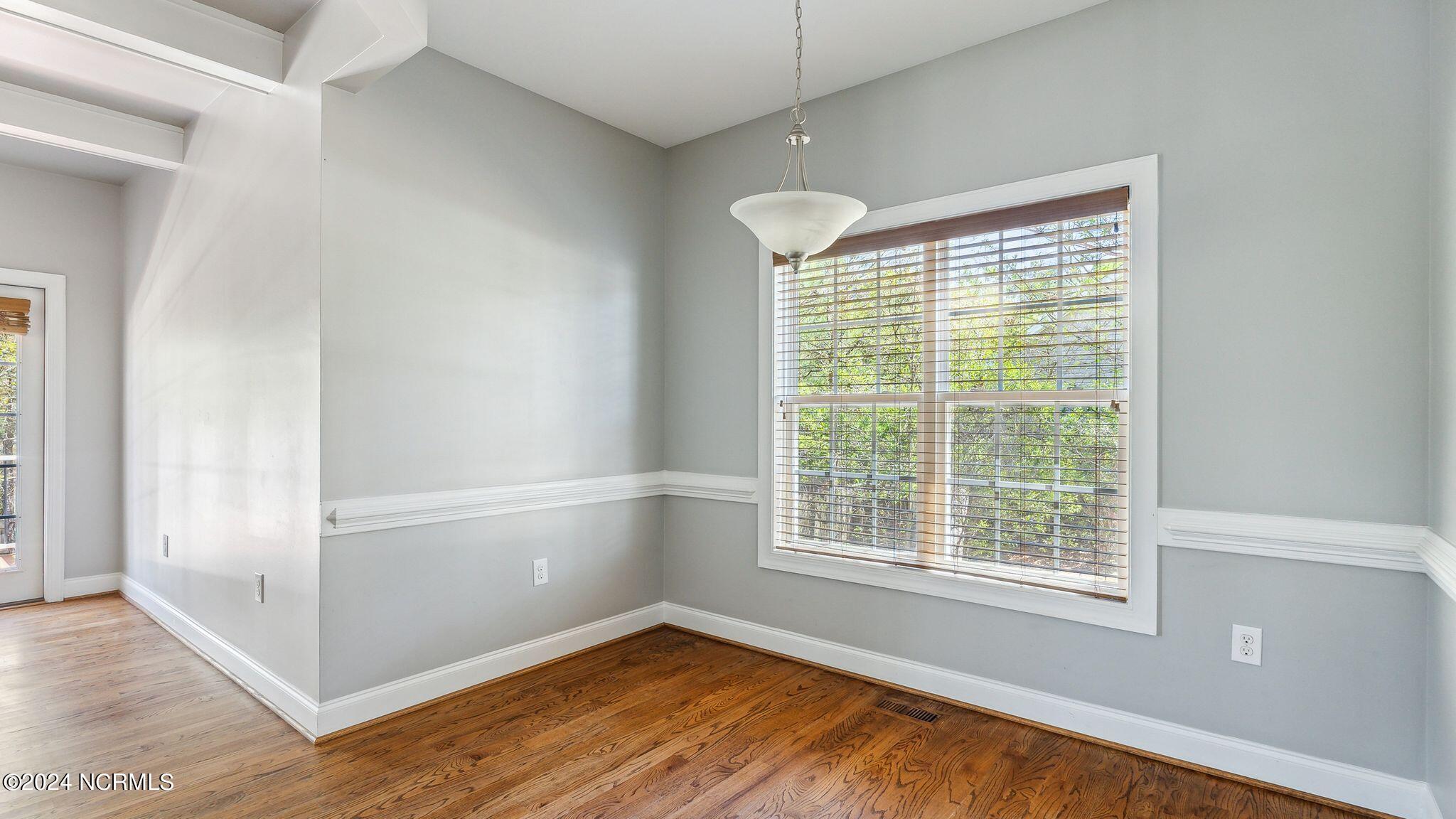 216 Sandy Springs Road Aberdeen, NC 28315 - Photo 11 of 40 10_DSC05629