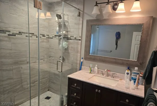 $3,500 | 8 Clifton Place, Fairfield, NJ 07004