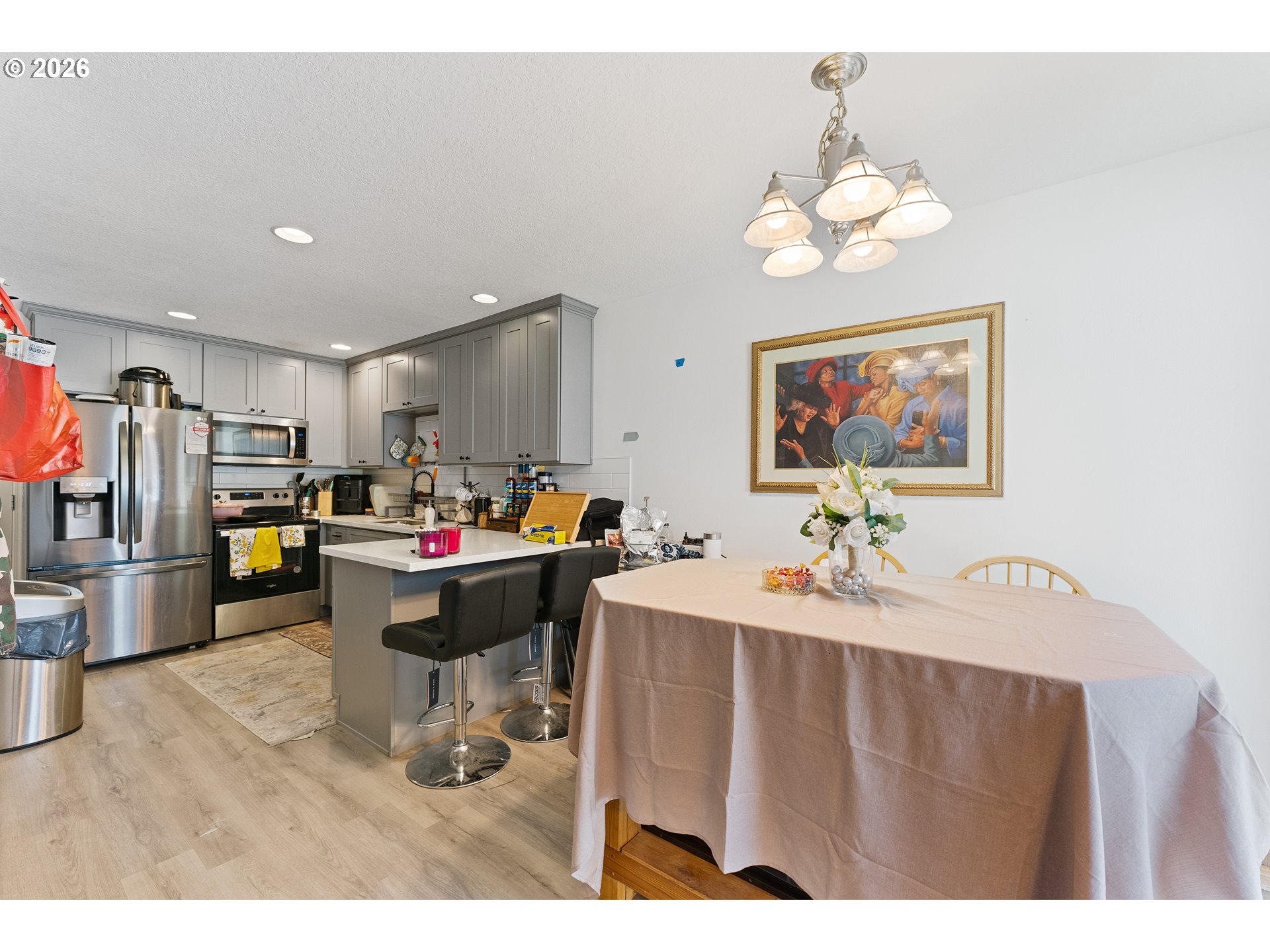 83 Southeast 176th Place Portland, OR 97233 - Photo 14 of 24 Kitchen/Dining Room