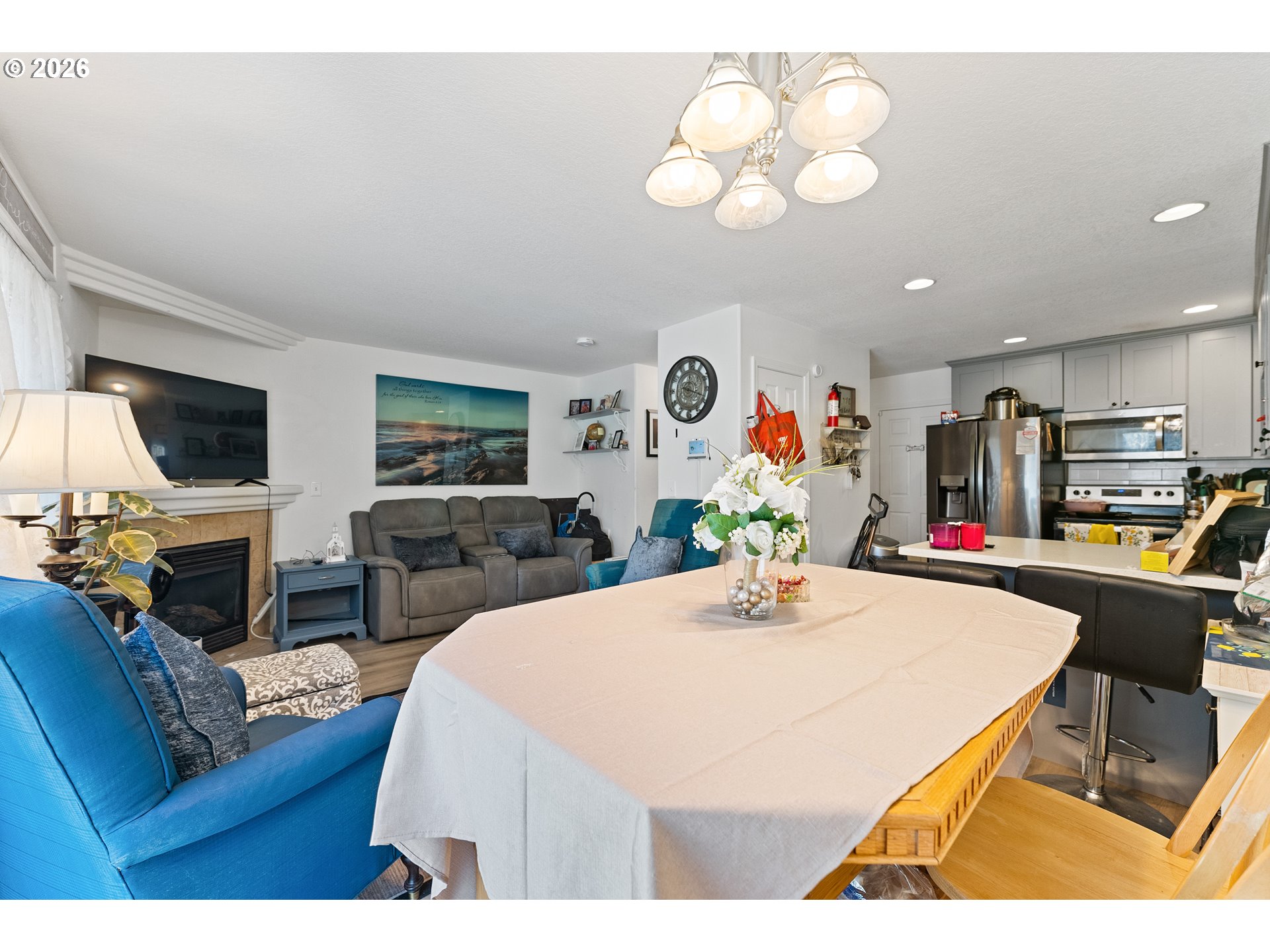 83 Southeast 176th Place Portland, OR 97233 - Photo 15 of 24 Dining Area