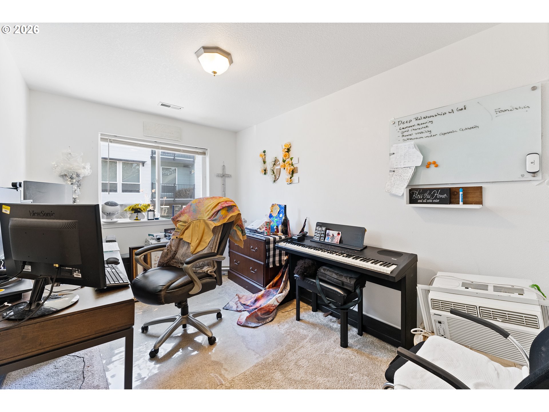 83 Southeast 176th Place Portland, OR 97233 - Photo 10 of 24 Bedroom