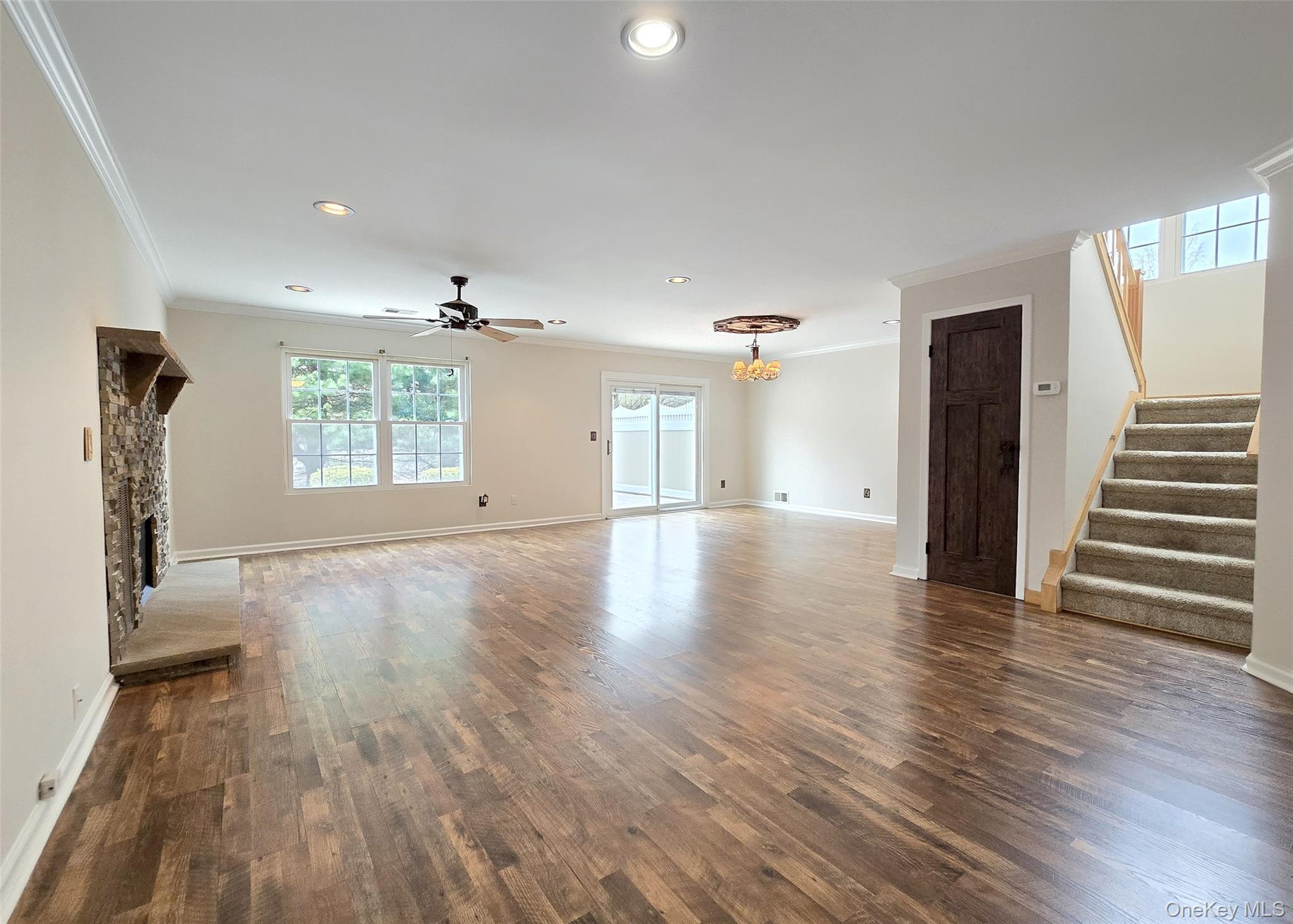 7 Peacock Path Coram, NY 11727 - Photo 2 of 23