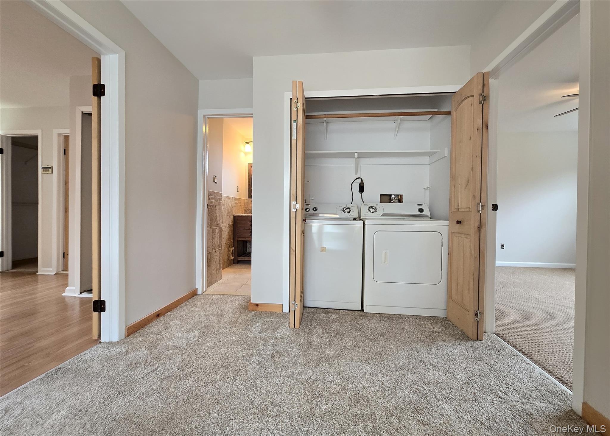 7 Peacock Path Coram, NY 11727 - Photo 8 of 23