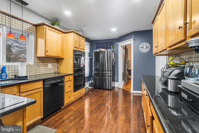 $459,000 | 3765 Highland Avenue, Drexel Hill, PA 19026