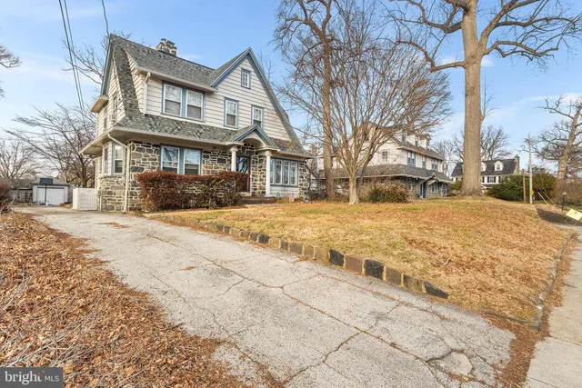 $459,000 | 3765 Highland Avenue, Drexel Hill, PA 19026