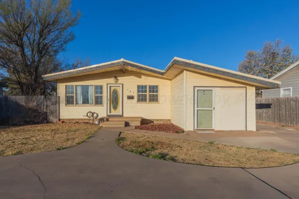 $96,750 | 407 North Powell Street, Pampa, TX 79065