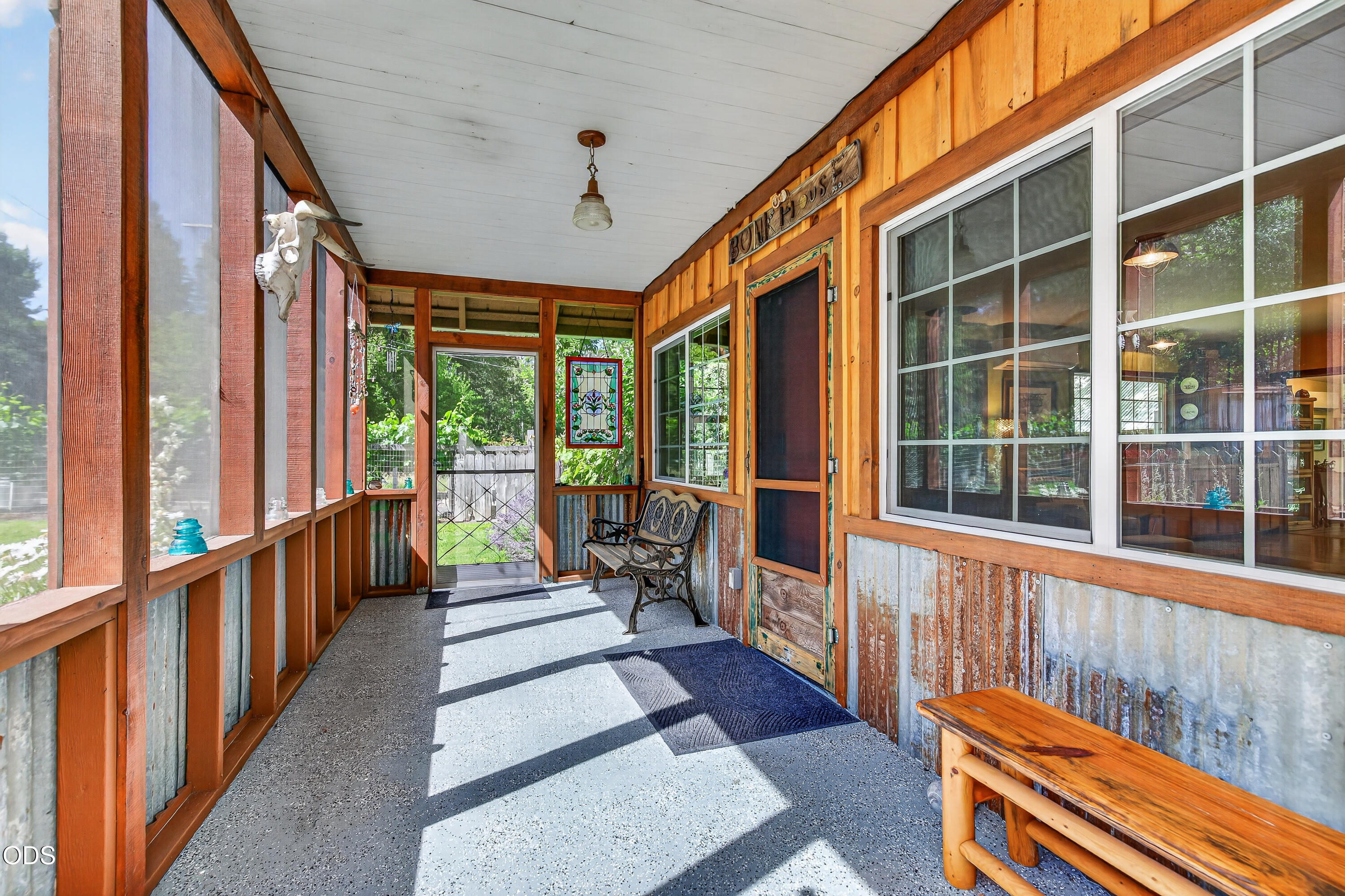 9662 Upper Applegate Road Jacksonville, OR 97530 - Photo 42 of 58