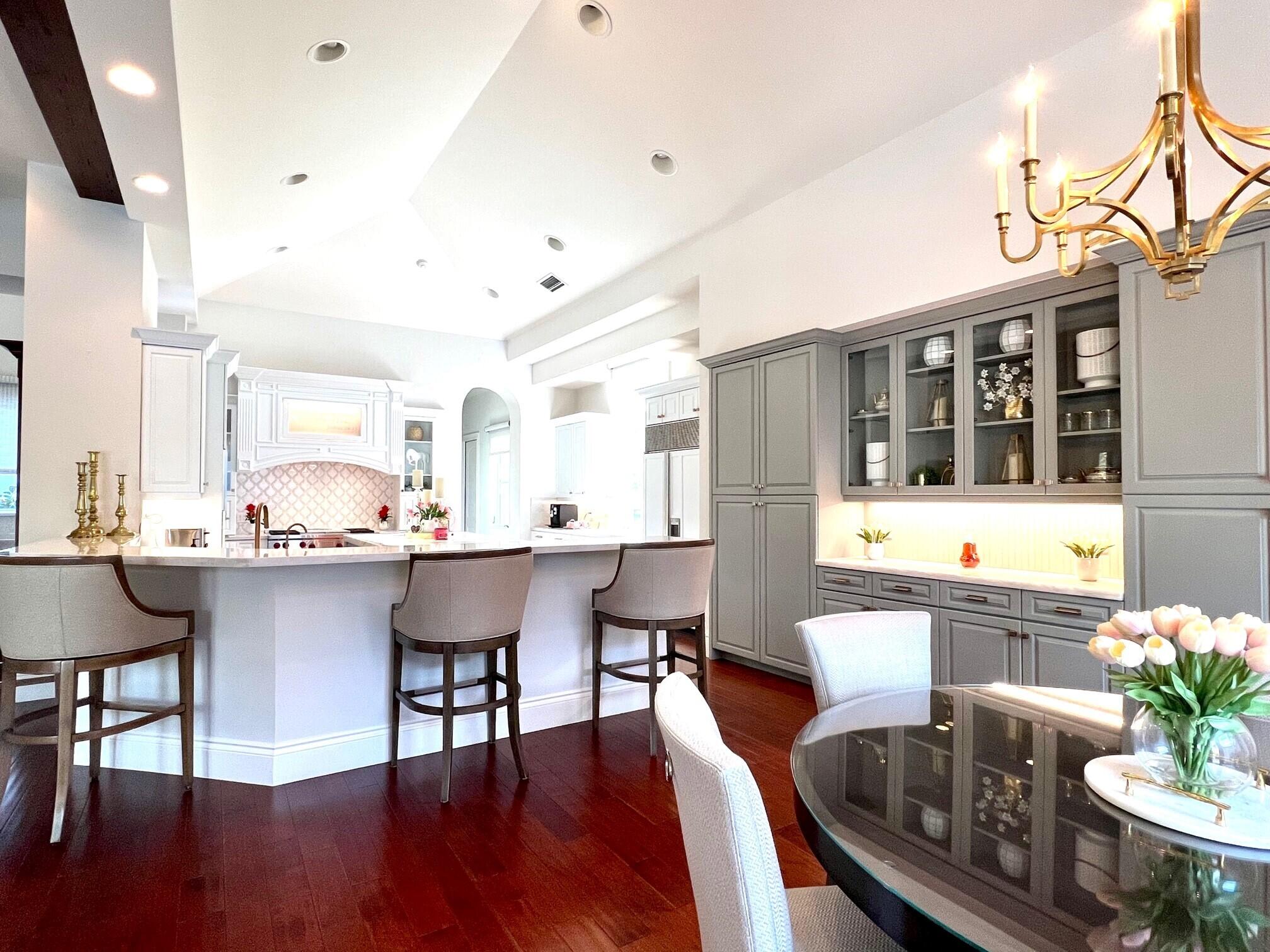 1382 Pelham Road Wellington, FL 33414 - Photo 18 of 59 kitchen