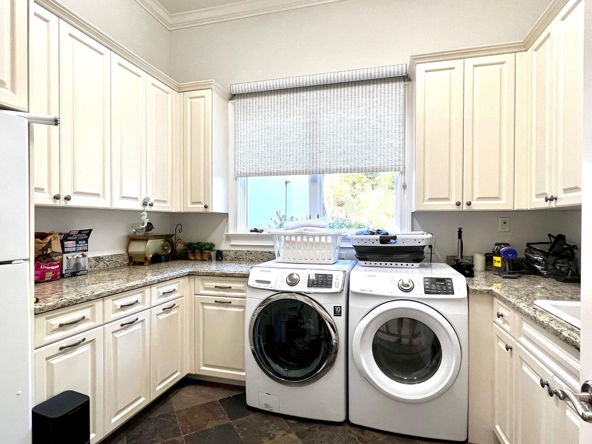 1382 Pelham Road Wellington, FL 33414 - Photo 36 of 59 full laundry