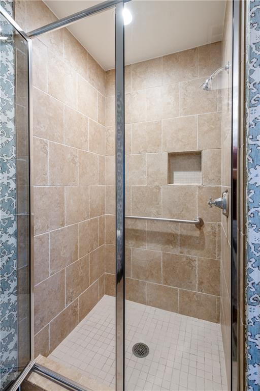 201 West Ponce De Leon Avenue, Unit 502 Decatur, GA 30030 - Photo 28 of 49 a bathroom with a shower