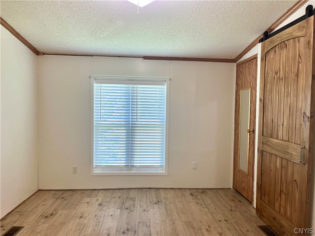 47 Miner Road Scriba, NY 13126 - Photo 14 of 23 Primary suite