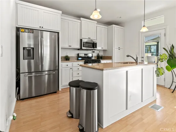 $285,000 | 102 Bay Drive, San Clemente, CA 92672