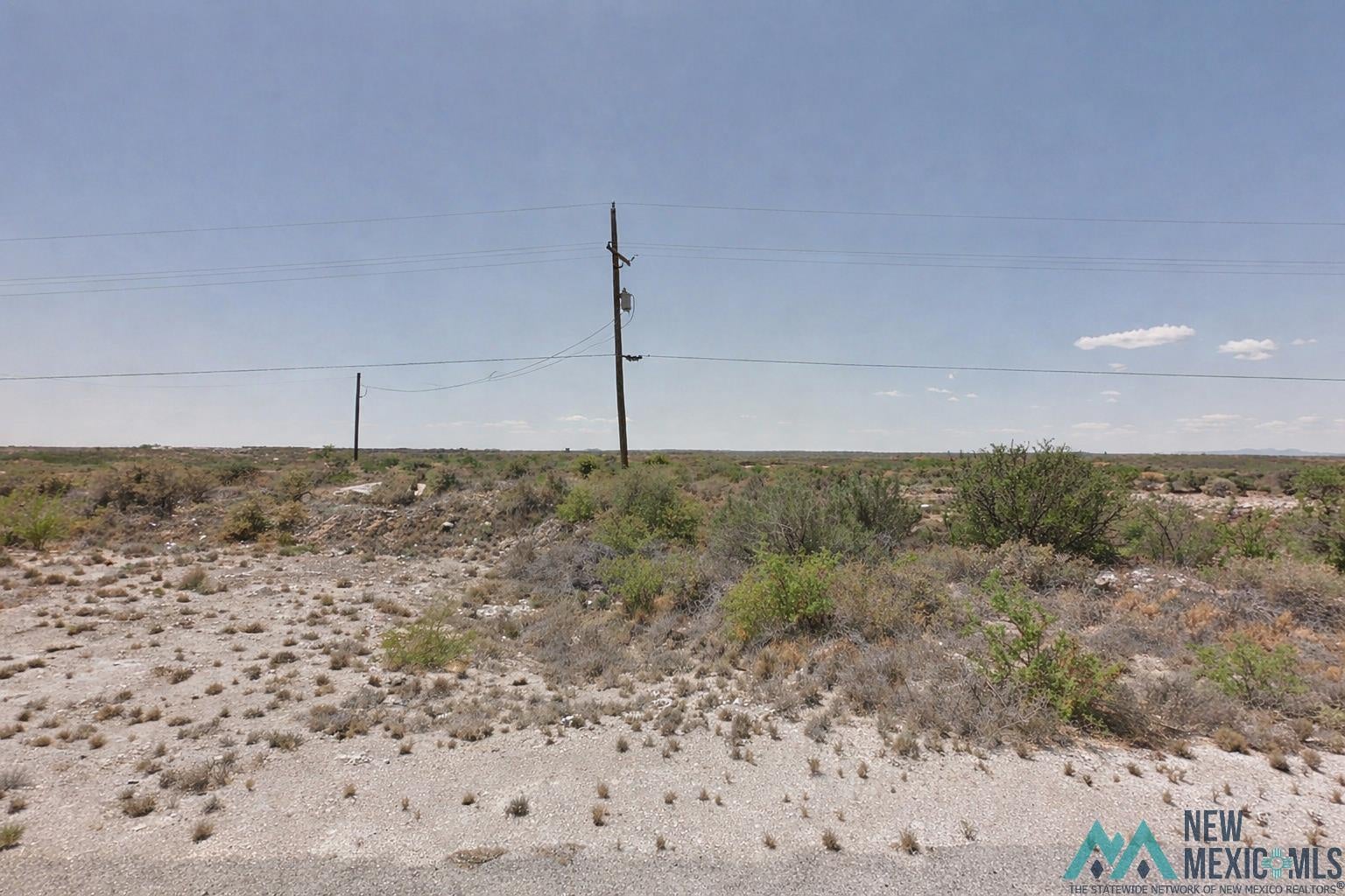 699 East Derrick Road Carlsbad, NM 88220 - Photo 1 of 1 Gallery Image 1
