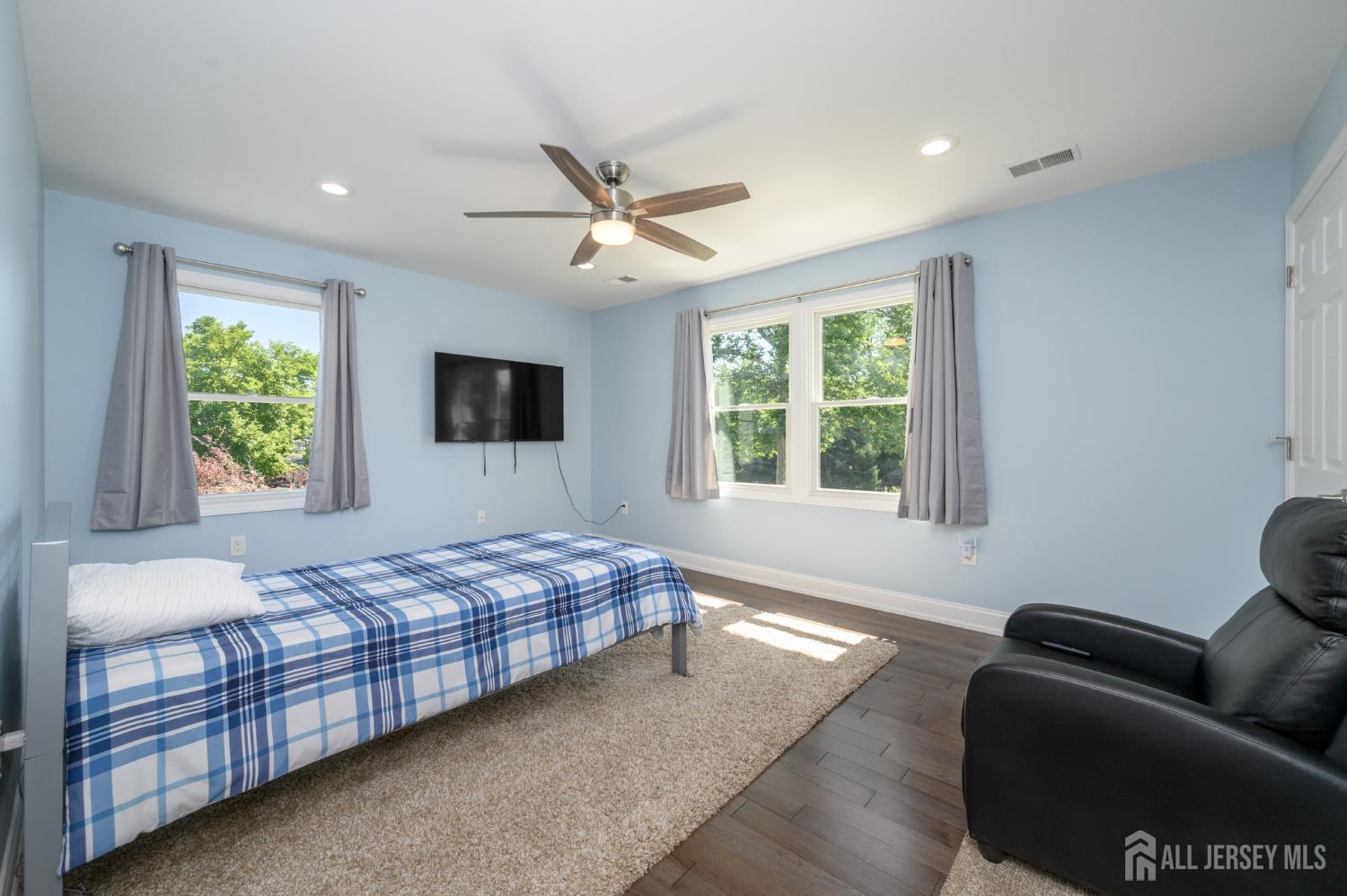 106 Greenbrook Road Green Brook, NJ 08812 - Photo 32 of 51