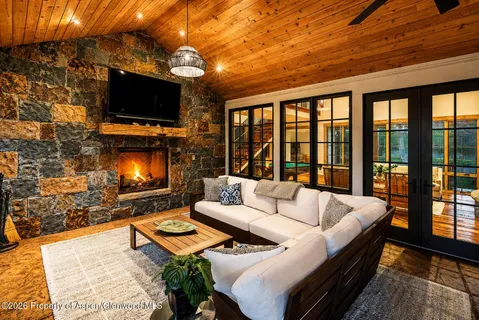 $9,395,000 | 14 Silver Spruce Drive, Carbondale, CO 81623