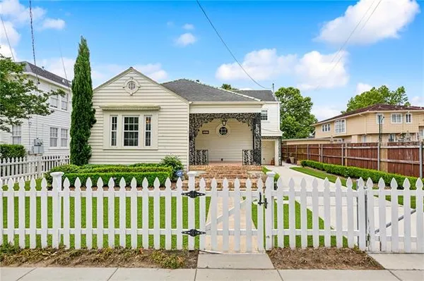 $479,000 | 5420 South Johnson Street, New Orleans, LA 70125