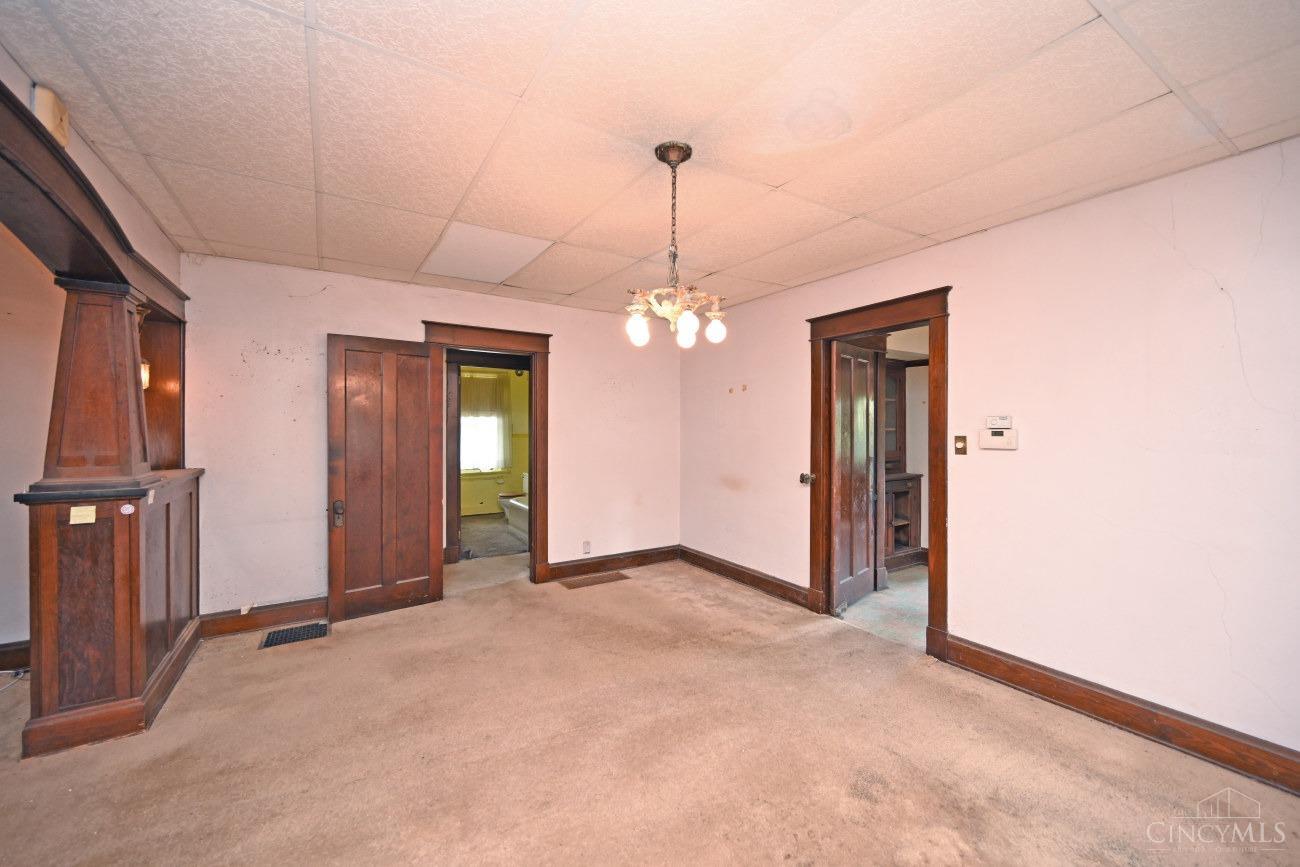 6106 Plainfield Road Silverton, OH 45213 - Photo 28 of 53