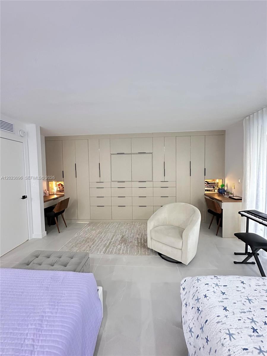 425 Grapetree Drive, Unit 211 Key Biscayne, FL 33149 - Photo 19 of 31
