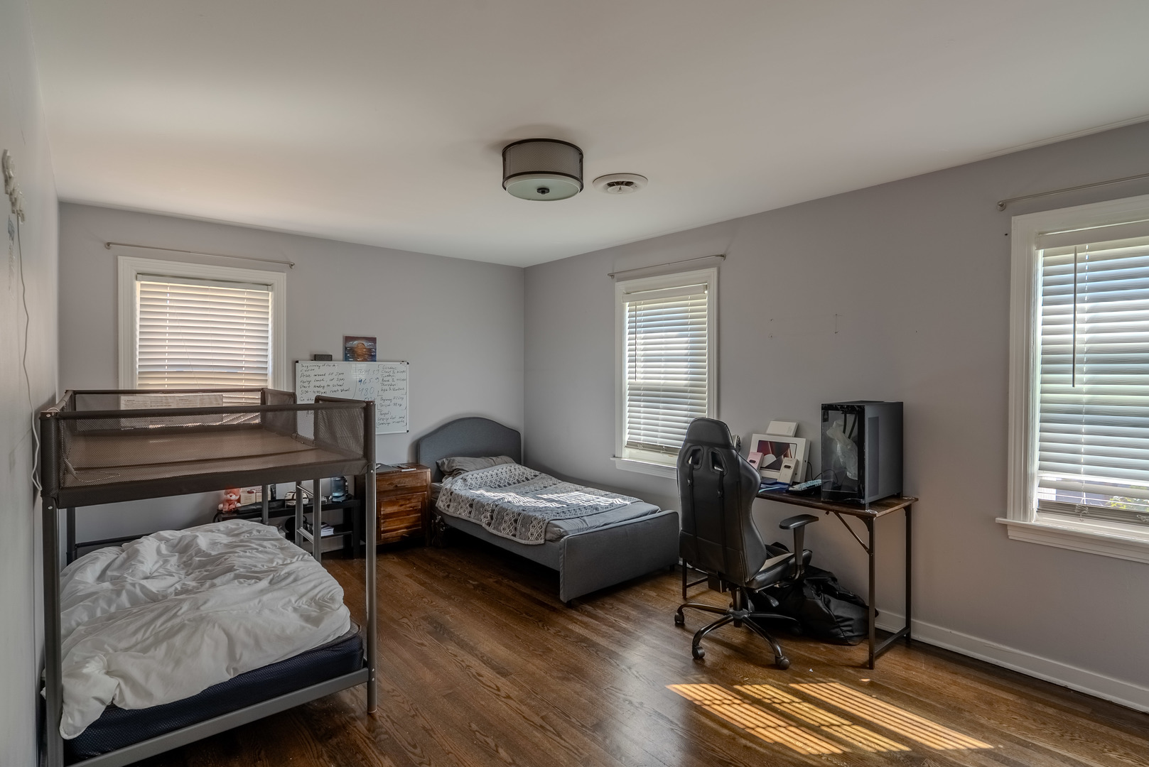 4210 Maple Avenue Brookfield, IL 60513 - Photo 12 of 29