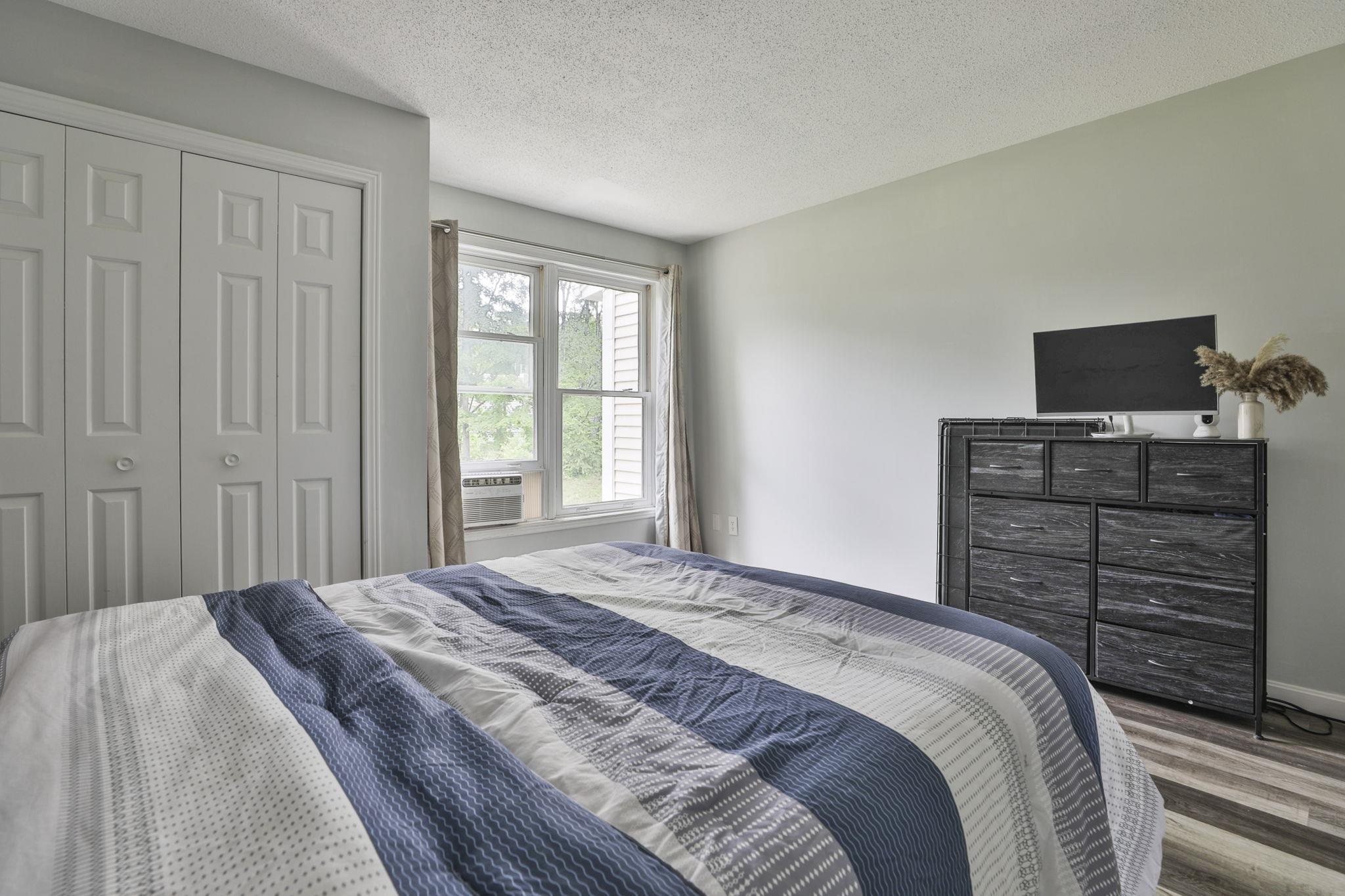 38 Shelburne Road Merrimack, NH 03054 - Photo 19 of 30 Gallery Image 19