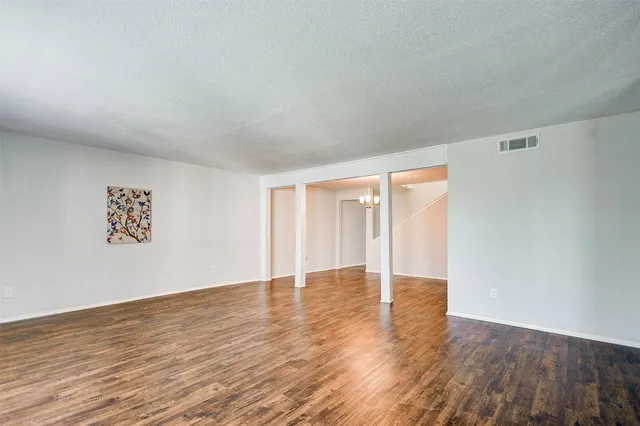 $160,000 | 781 Country Pl Drive, Unit 2077, Houston, TX 77079