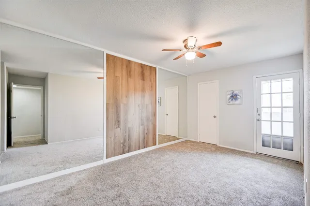 $160,000 | 781 Country Pl Drive, Unit 2077, Houston, TX 77079