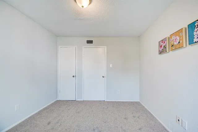 $160,000 | 781 Country Pl Drive, Unit 2077, Houston, TX 77079