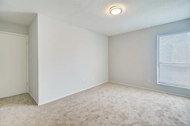 $160,000 | 781 Country Pl Drive, Unit 2077, Houston, TX 77079