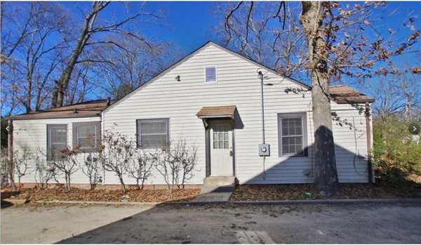 $1,355 | 5041 Ash Street, Forest Park, GA 30297