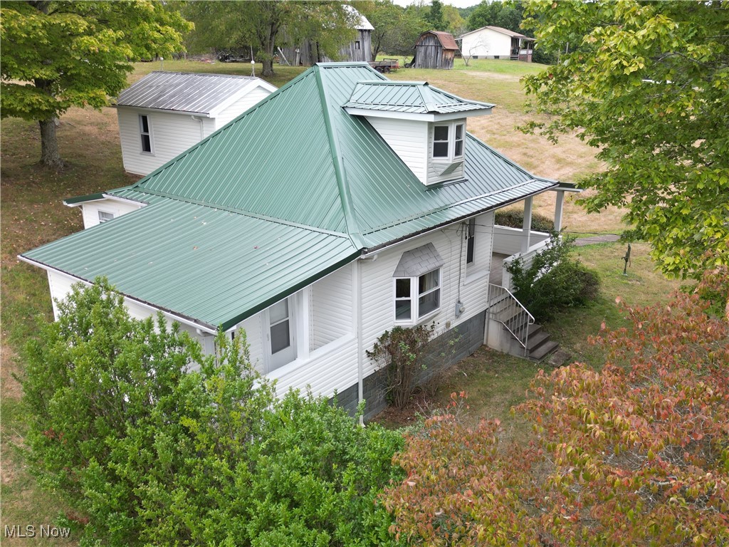 2227 Nobe Road Big Springs, WV 26137 - Photo 2 of 21 Gallery Image 2