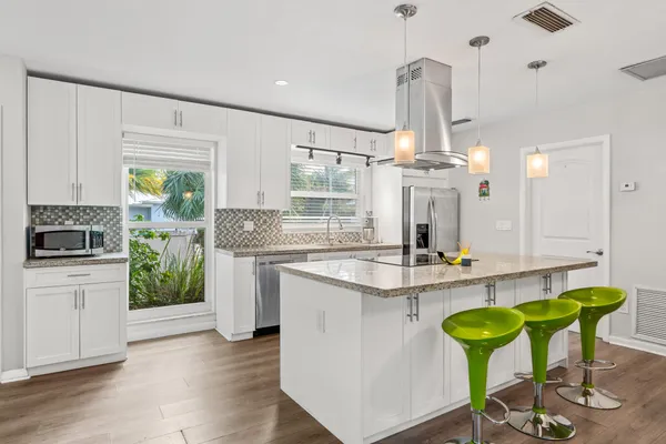 $4,500 | 113 Park Lane East, Hypoluxo, FL 33462