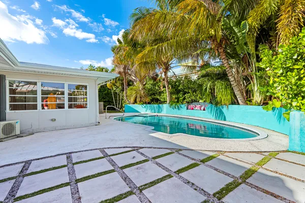$4,500 | 113 Park Lane East, Hypoluxo, FL 33462